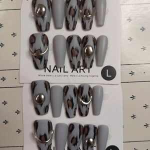 Gray and Brown Patterned Nail Art Set/ Lot Of 2